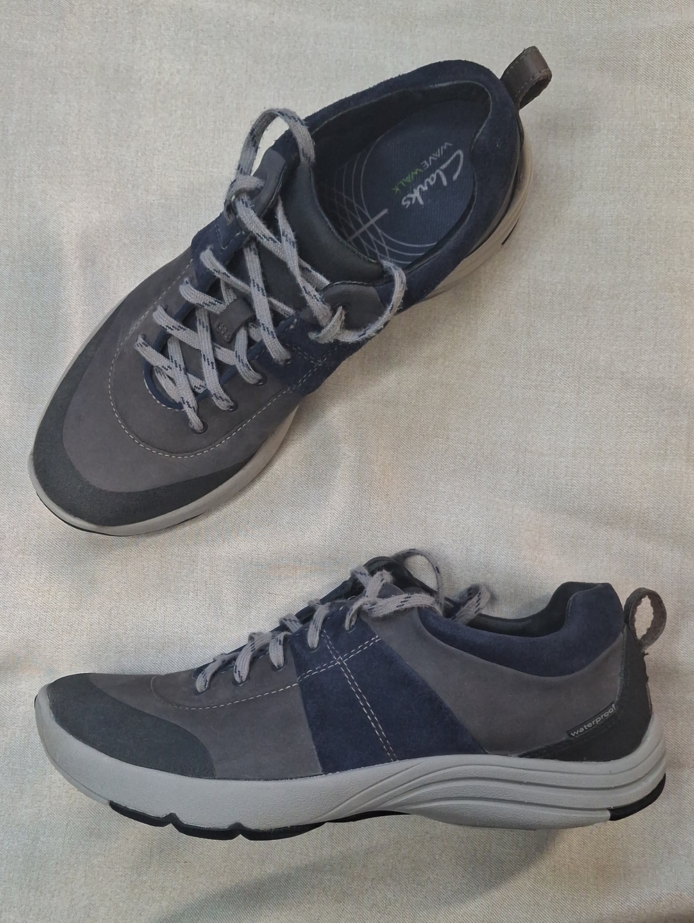 Clarks Wave Walk Waterproof Sneakers Blue Grey Suede Leather Women’s US 9.5 M